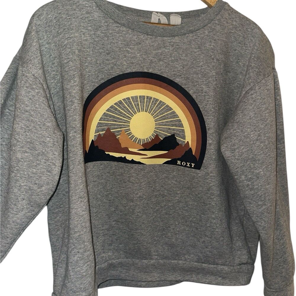 Roxy Sun Mountain Graphic Sweatshirt Gray Crewneck Pullover Boho Hiking Surf M - Picture 7 of 13